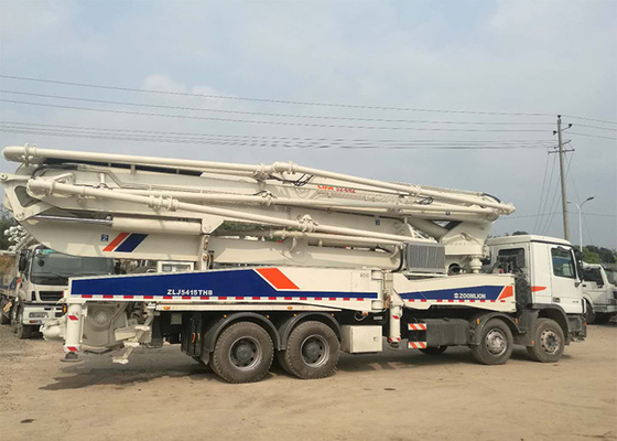52m Actros 4141 Chassis Concrete Boom Truck , Concrete Construction Equipment 150M3/H