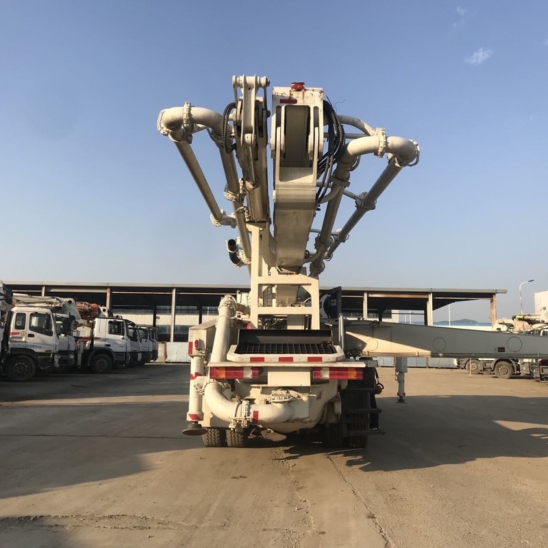 Tình trạng tốt Xe bơm bùng nổ Zoomlion 38m Xe bơm bê tông đã qua sử dụng