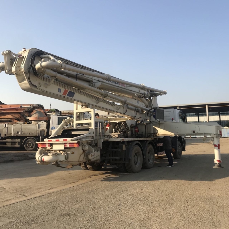 Tình trạng tốt Xe bơm bùng nổ Zoomlion 38m Xe bơm bê tông đã qua sử dụng
