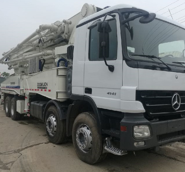 Zoomlion Boom Pump Truck 50 M Benz Used Concrete Pump Truck 300 Kw