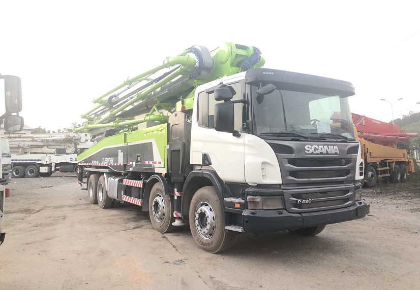 Zoomlion Scania Used Concrete Pump Truck 56m 170 M3/H 85 bar
