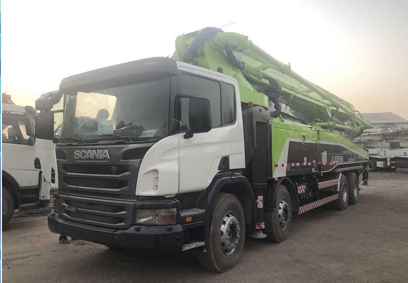 Zoomlion Scania Used Concrete Pump Truck 56m 170 M3/H 85 bar