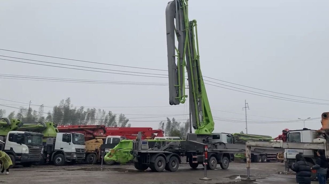 Used Concrete Trailer Pump Zoomlion Benz 56m 150 M3/H