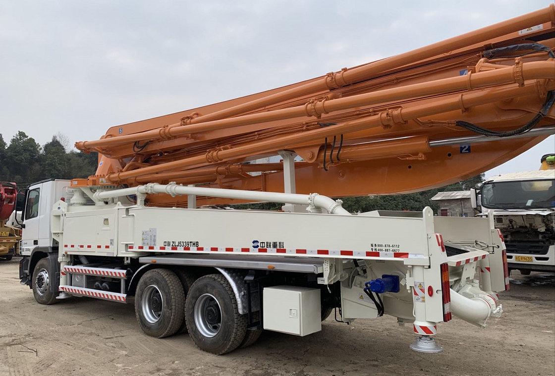 Truck Mounted Concrete Pump Truck Concrete Pump Zoomlion 49m Used Concrete Pump Truck