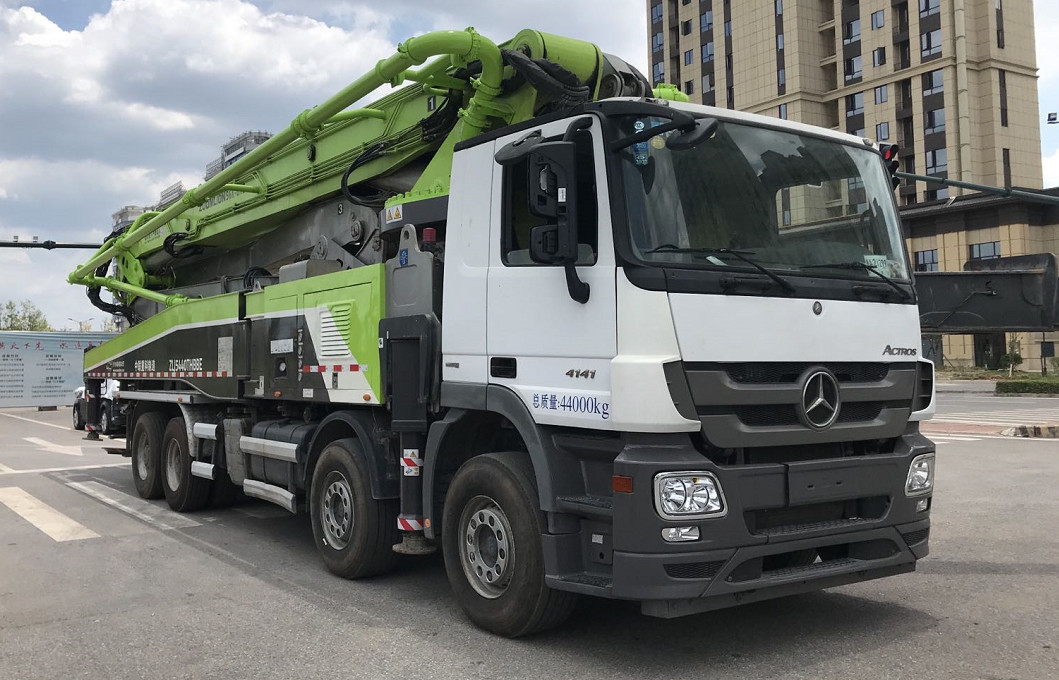 Small Concrete Pump TruckTruck Concrete Pump Used Concrete Pump Truck