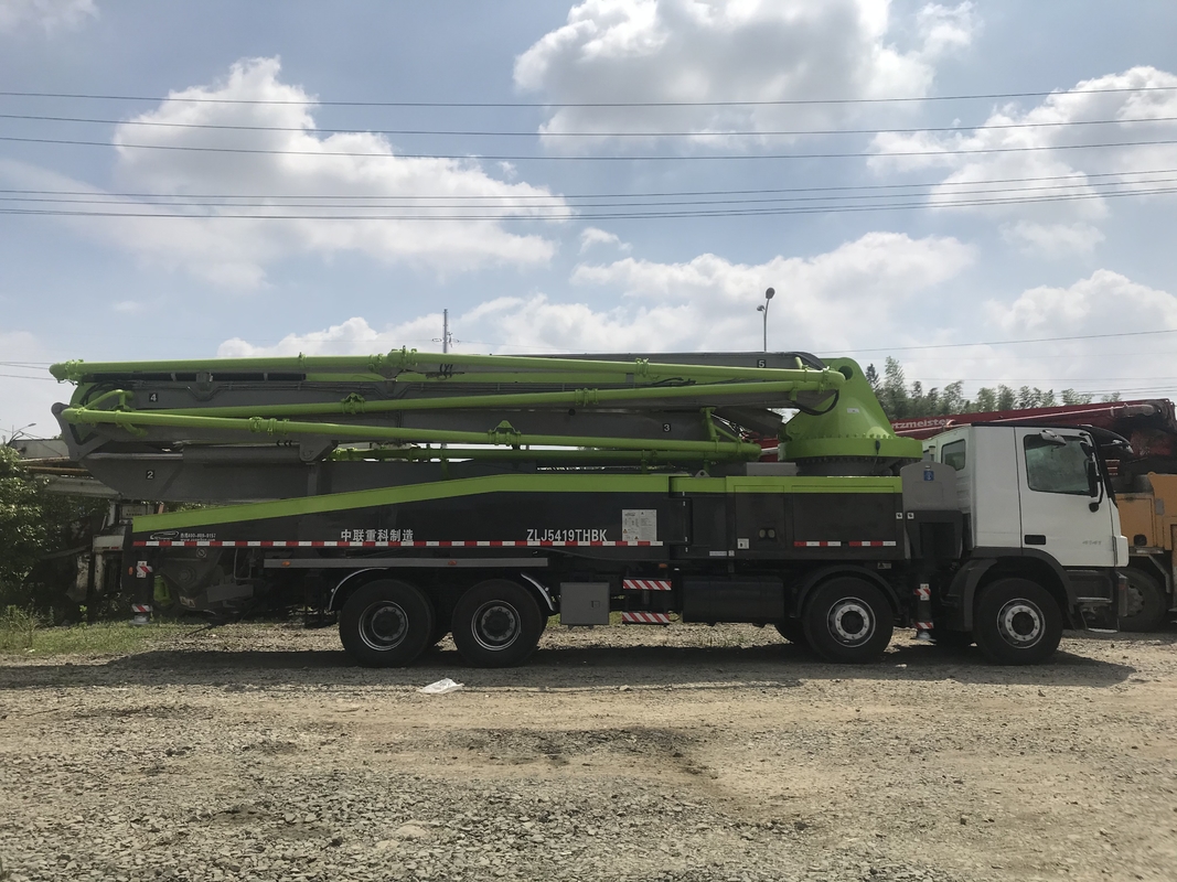 Used Concrete Pump Truck With 52m Boom