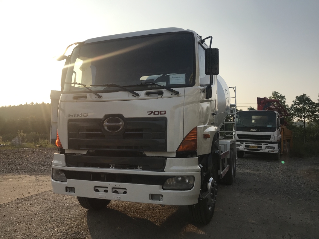 Xe bơm trộn bê tông Zoomlion