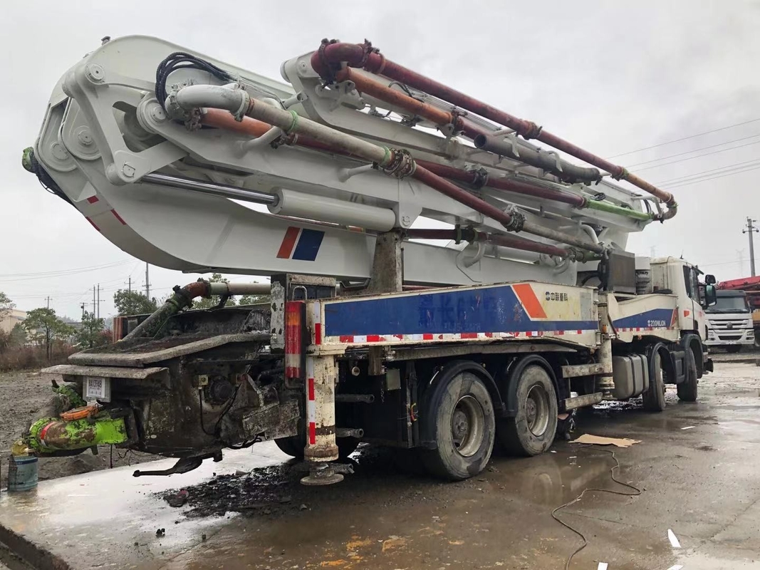 56m 309KW Used Concrete Pump Truck High Safety Frame Year 2010 180m3/h