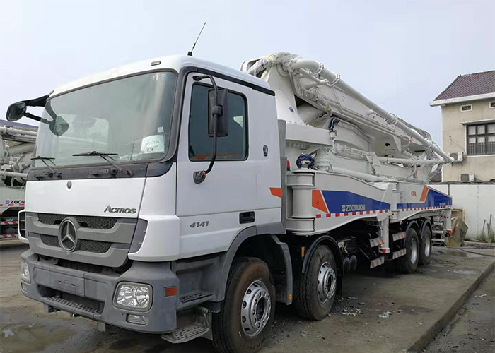 ISO90001 Certified 120m3/H Boom Concrete Pump Truck With Safety Frame