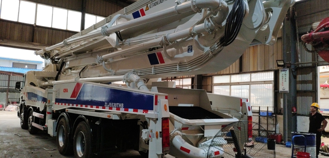 180m3/H 56m Zoomlion Truck , Long Boom Concrete Pump With Diesel Engine