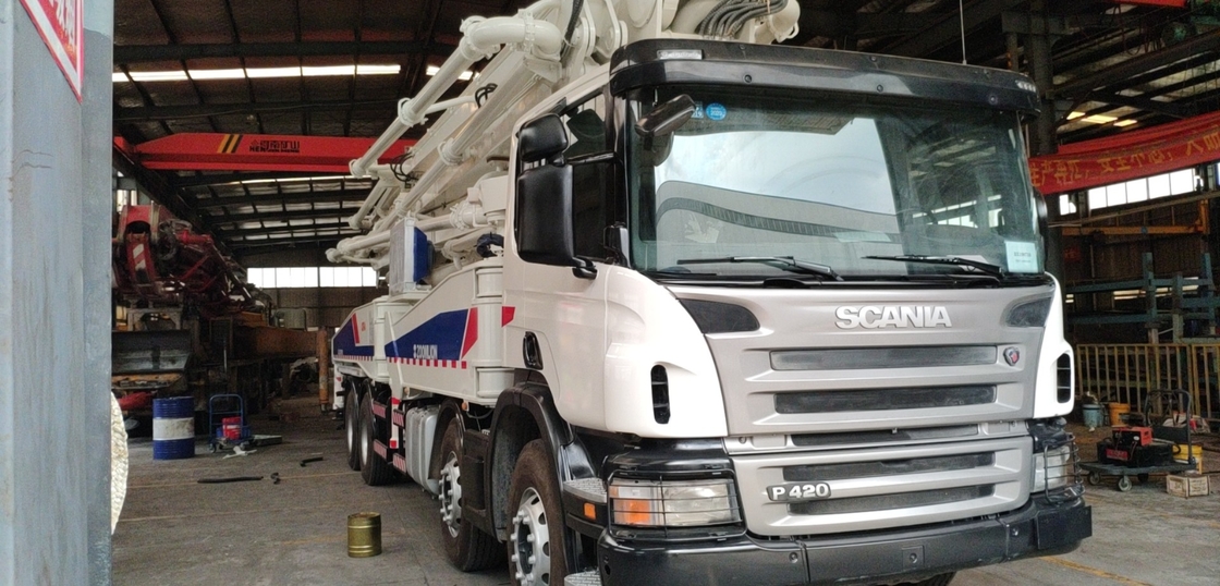 180m3/H 56m Zoomlion Truck , Long Boom Concrete Pump With Diesel Engine