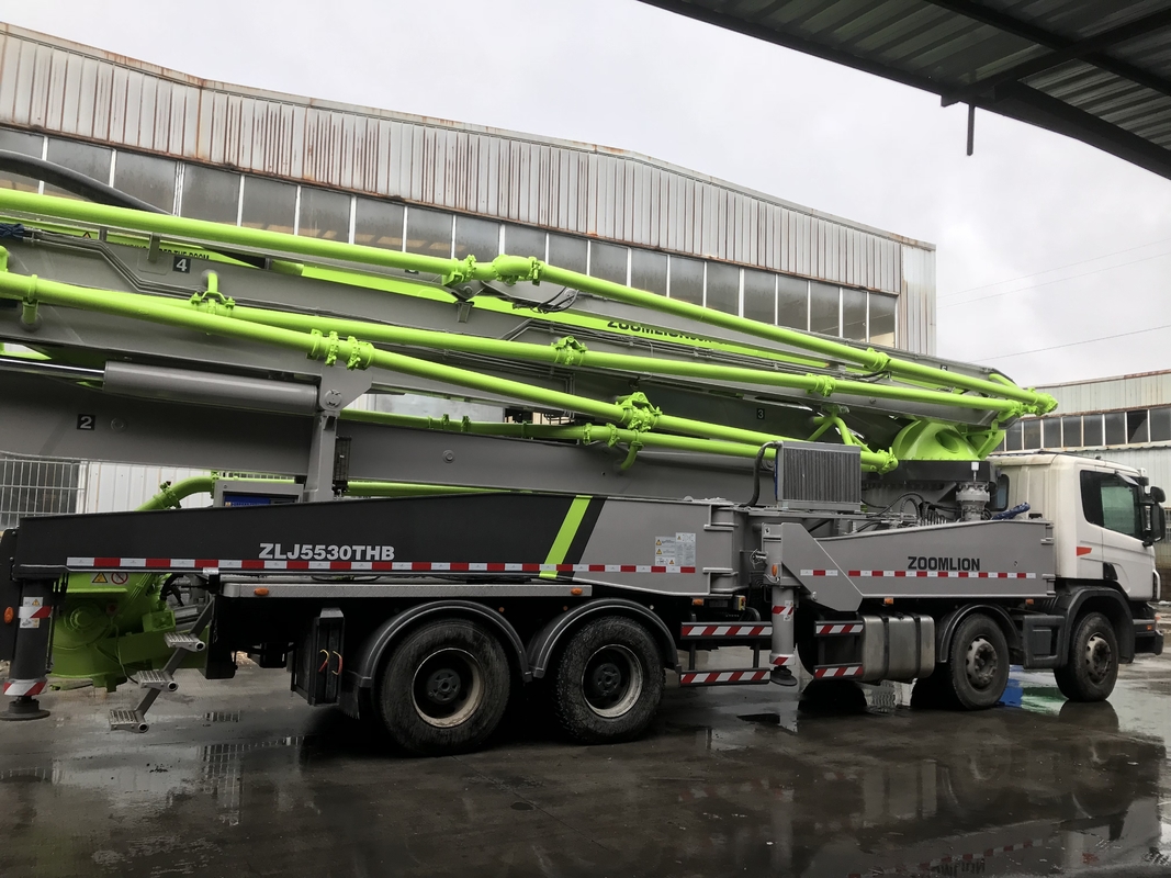 309KW 56m Concrete Boom Pump Truck High Efficiency Hydraulic System 170m3/H