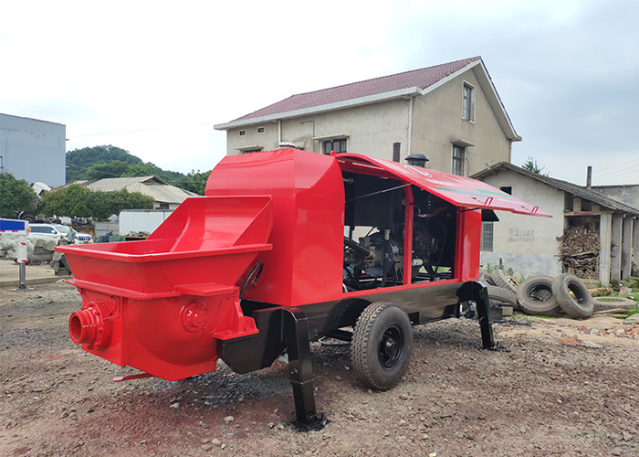 BANGBO 80m3/H Mini Concrete Pump Machine , Concrete Pump Mixer Red