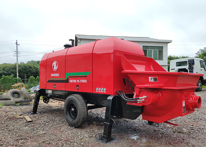 BANGBO 80m3/H Mini Concrete Pump Machine , Concrete Pump Mixer Red