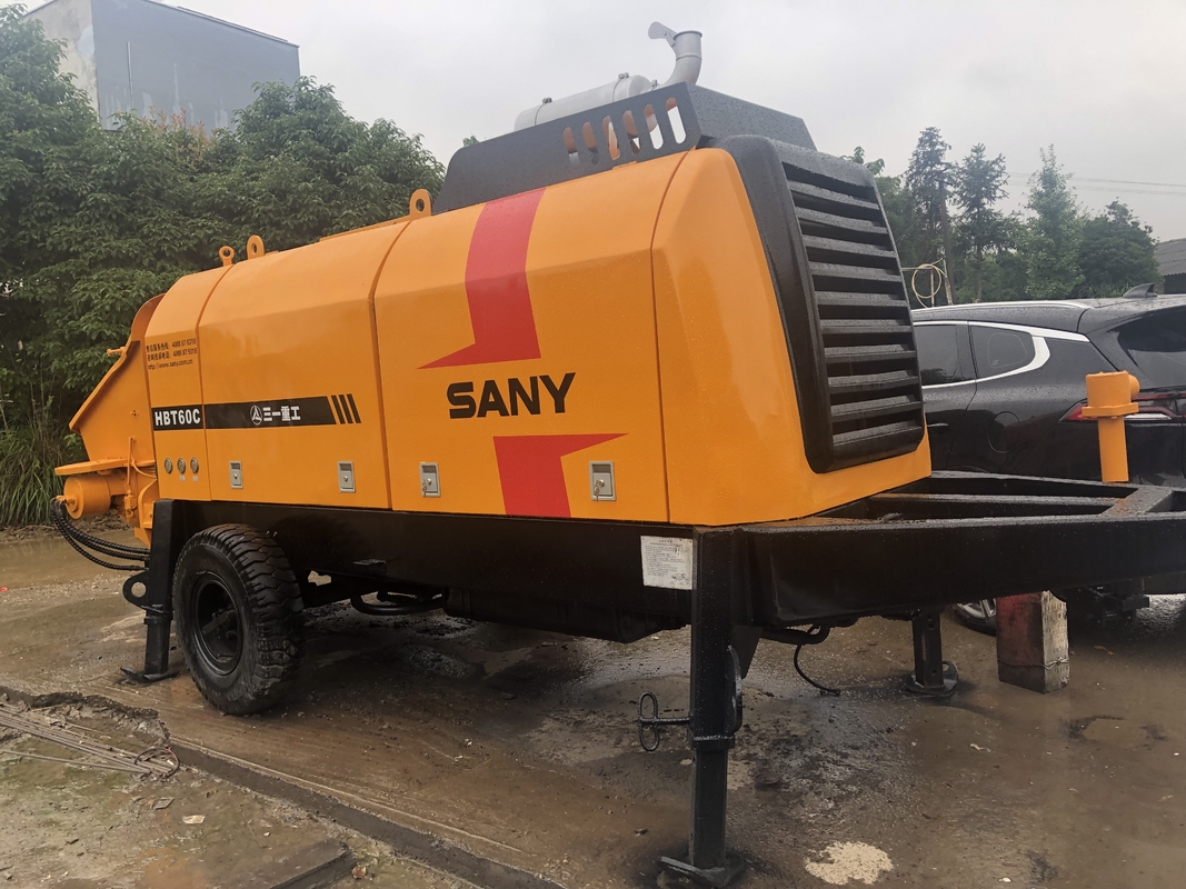 115KW Sany 60CBM/H Trailer Mounted Concrete Pump With Diesel Engine