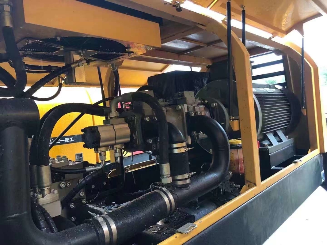 160KW 220M 80m3/H Concrete Trailer Pumps Used Hydraulic Commutation System