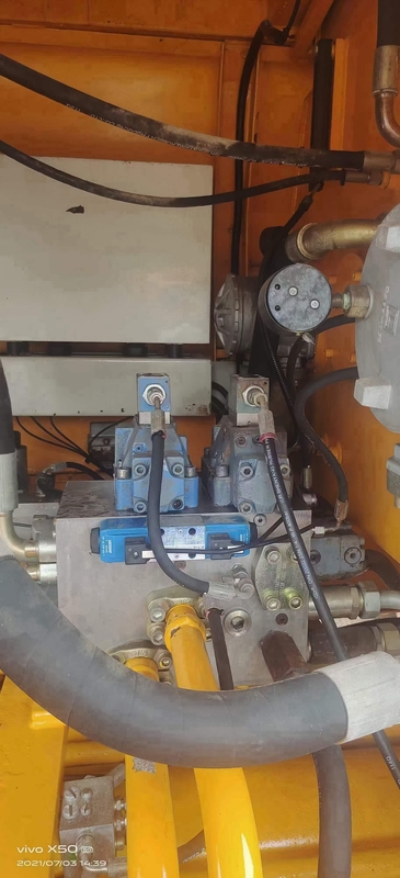 60m3/H 180m 174kw Trailer Concrete Pump High Safety Easy To Clean Yellow