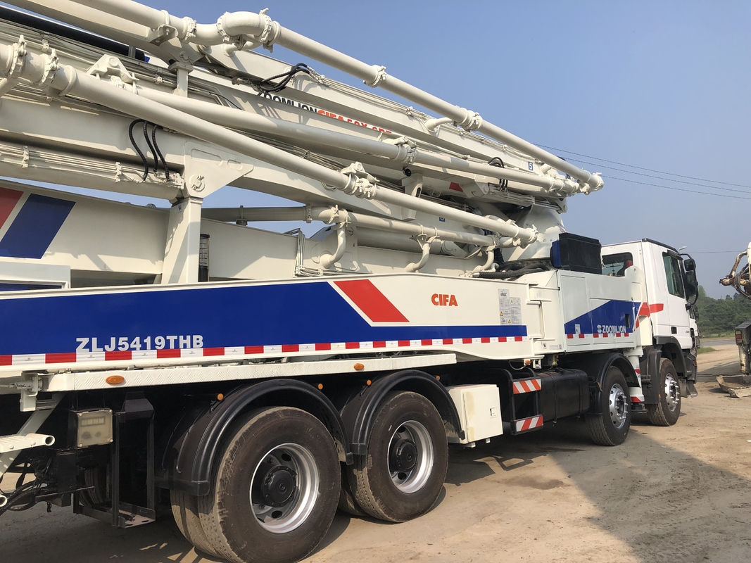 300KW 52m Truck Mounted Concrete Pump Hydraulic System 2012 Year