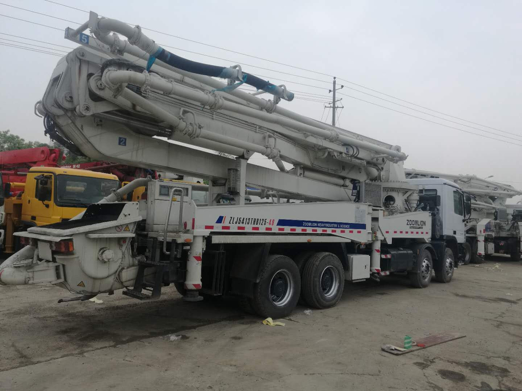 300KW 50m Actros 4141 Concrete Lorry With Pump 2008 Year Large Capacity