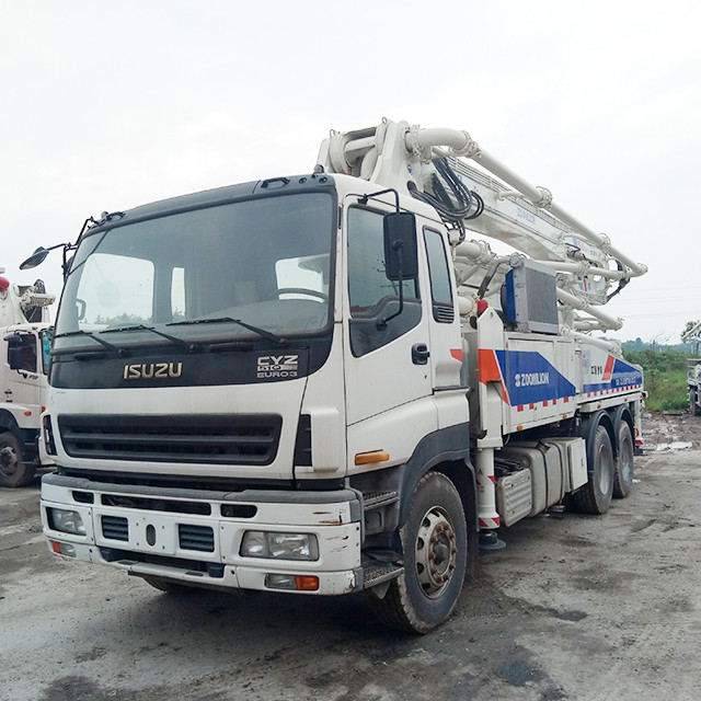 37m 265KW Boom Pressure Concrete Pump Truck Mounted ISUZU CYZ51Q