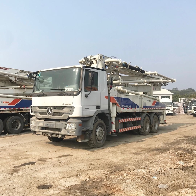 300KW 38m Pump Used Cement Truck , Used Concrete Machine Actros 3341 For Transferring