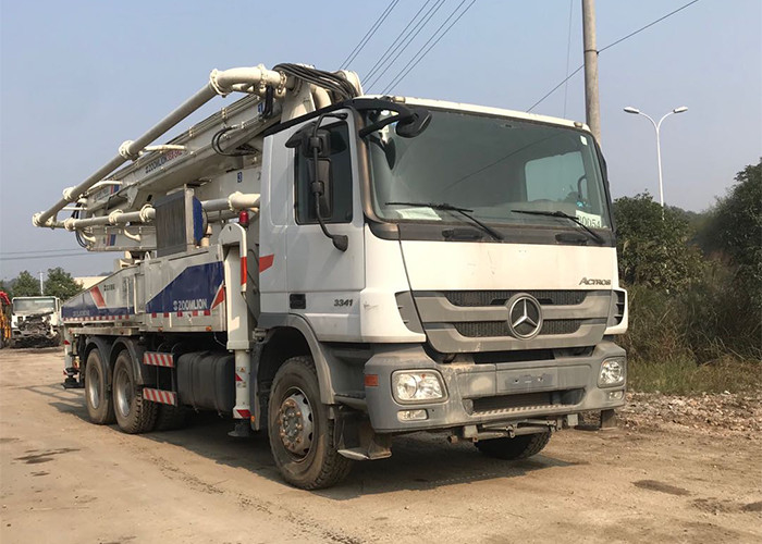 300KW 38m Pump Used Cement Truck , Used Concrete Machine Actros 3341 For Transferring