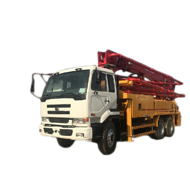 38m 140m3/H Used Truck Concrete Pump , Putzmeister Boom Pump High Efficiency