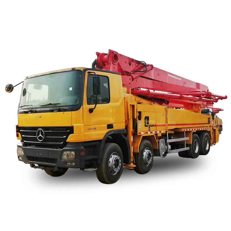 42 Meter Putzmeister Beton Pump Used Truck Mounted Red Color