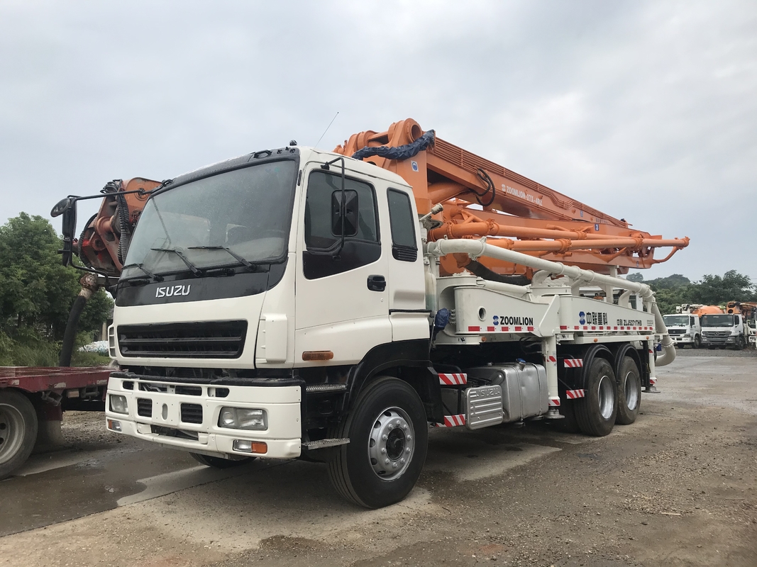 ISO90001 Approved Used Cement Truck , Concrete Pumping Truck 37 Meters