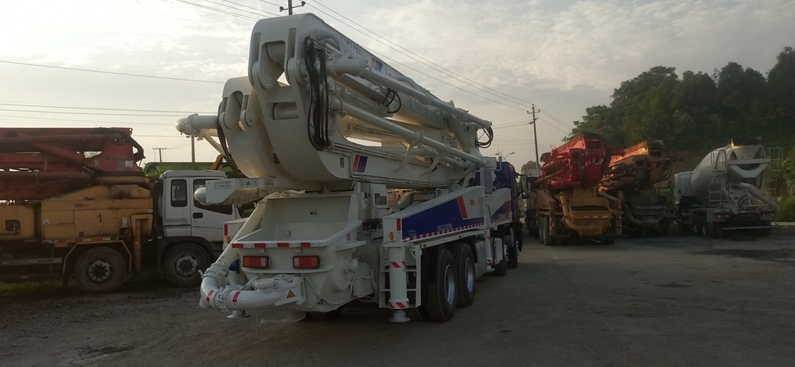 Truck Mounted 47 Meter Concrete Pump , Refurbished Concrete Pumps Heavy Duty