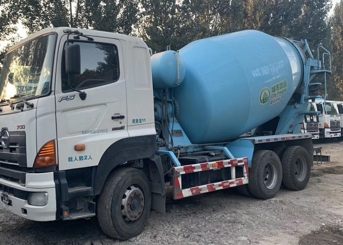 10CBM Zoomlion Used Concrete Mixer Truck Good Condition With SAE Approval