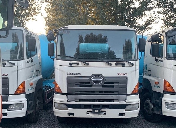 10CBM Zoomlion Used Concrete Mixer Truck Good Condition With SAE Approval