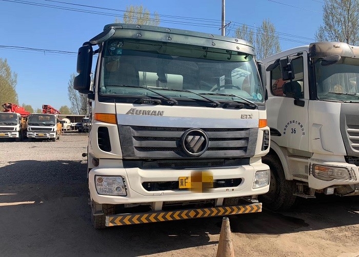 12CBM Used Concrete Mixer Truck