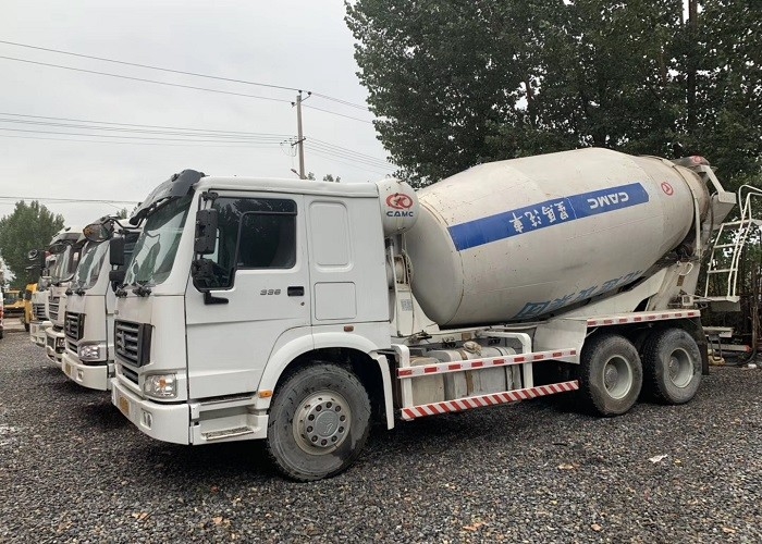 12m3 Used Cement Mixer Truck SINOTRUCK 6x4 Chassis Customized Color