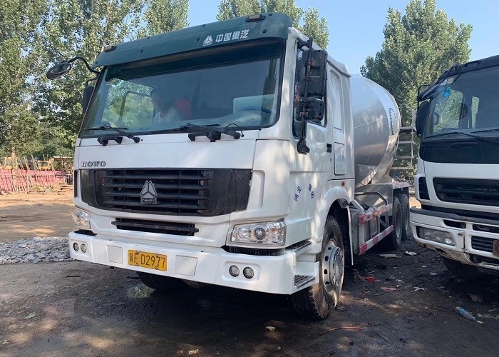 12m3 Used Cement Mixer Truck SINOTRUCK 6x4 Chassis Customized Color