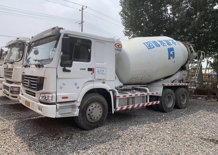 12m3 Used Cement Mixer Truck SINOTRUCK 6x4 Chassis Customized Color