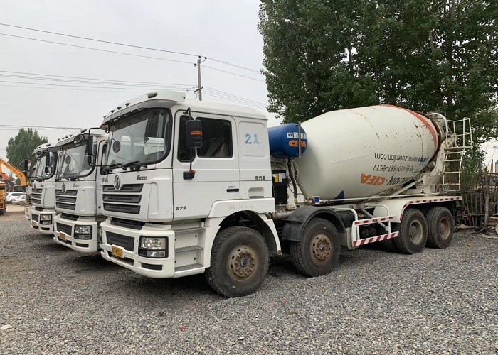 12m3 263KW Used Concrete Mixer Truck With SHACMAN 6*4 Chassis