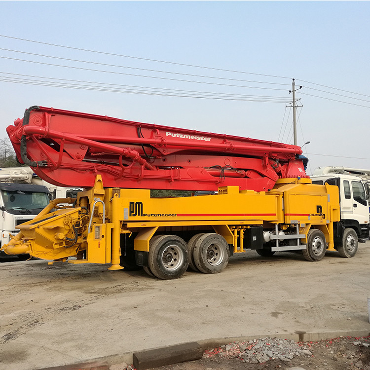 46m 287kw Putzmeister Used Cement Truck Heavy Duty Red And Orange