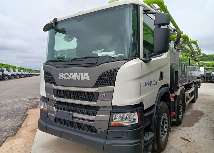 180CBM/H New Concrete Pump Truck