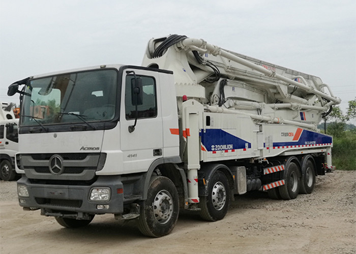 300KW 50M Used Truck Concrete Pump , Zoomlion Concrete Pump ZLJ5415THB125-50