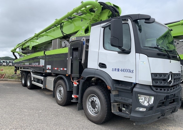 335KW 62m New Concrete Pump Truck , Boom Pump Truck Euro 6 Brand New