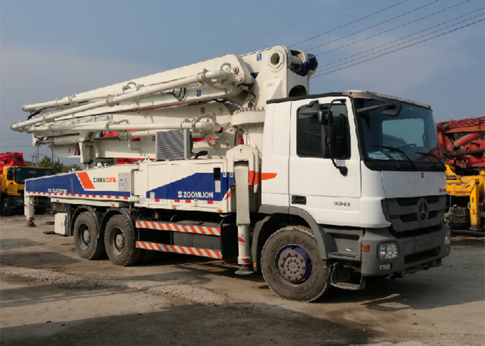 3 Axles 294KW Used Truck Concrete Pump , 47m Concrete Pump ZLJ5336THB