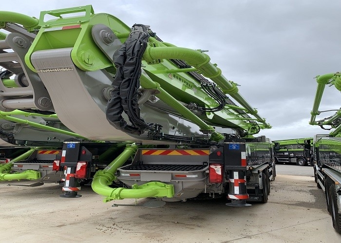 331KW Scania Trucks Thụy Điển Độ tin cậy cao với chứng nhận SGS