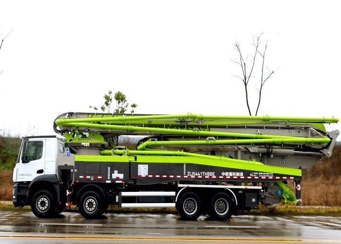 315KW 59X-6RZ New Concrete Pump Truck Benz Actros 8x4 High Volume 180m3/H