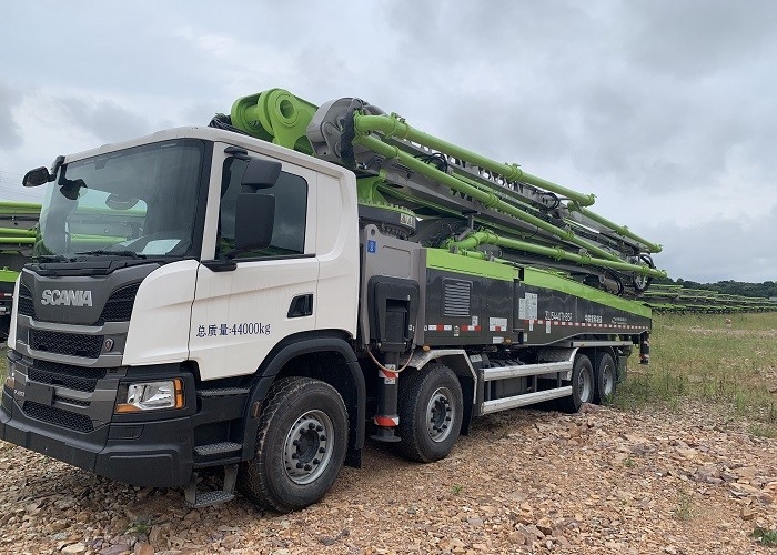 59m 180M3 New Concrete Pump Truck ZLJ5440THBSF High Safety White