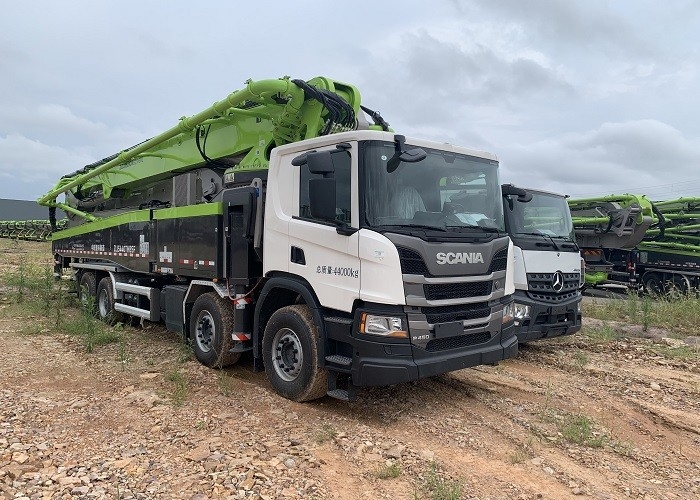 59m 180M3 New Concrete Pump Truck ZLJ5440THBSF High Safety White