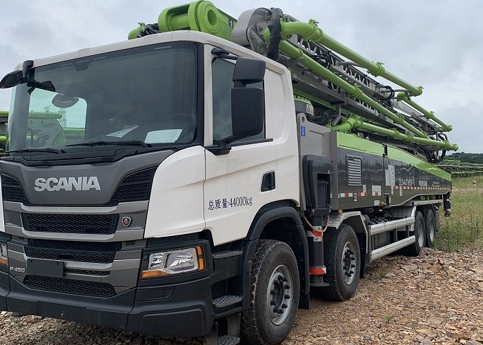 59m 180M3 New Concrete Pump Truck ZLJ5440THBSF High Safety White