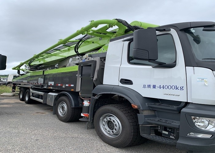 ZOOMLION 315KW Pump Cement Truck For Construction Brand New