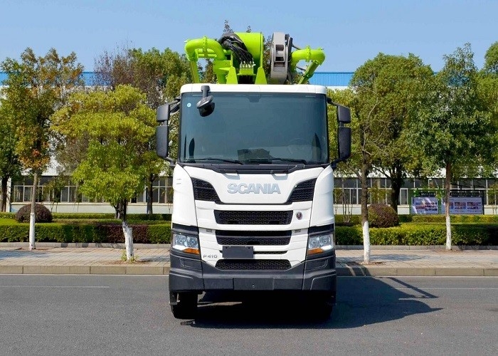 Euro 5 Emission Boom Concrete Pump Truck 48m 3 Axis  New Condition