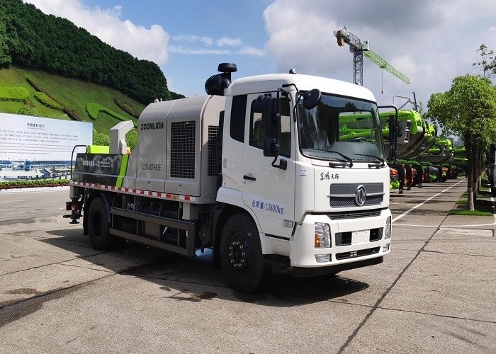 White/Green 100cbm/H New Concrete Pump Truck Euro 5 Emission For Construction